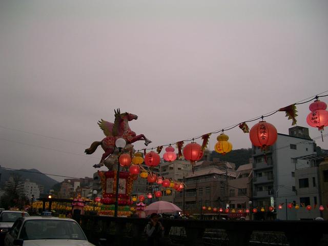 w100330-Lantern6.JPG