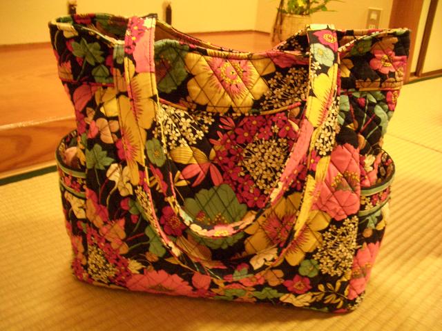 w111126-VeraBradley7.JPG